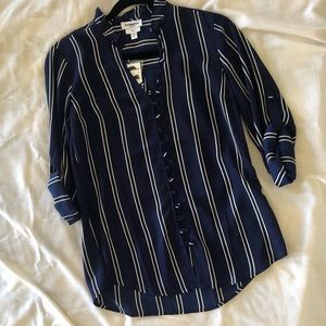 Express navy w/ white pinstripe blouse